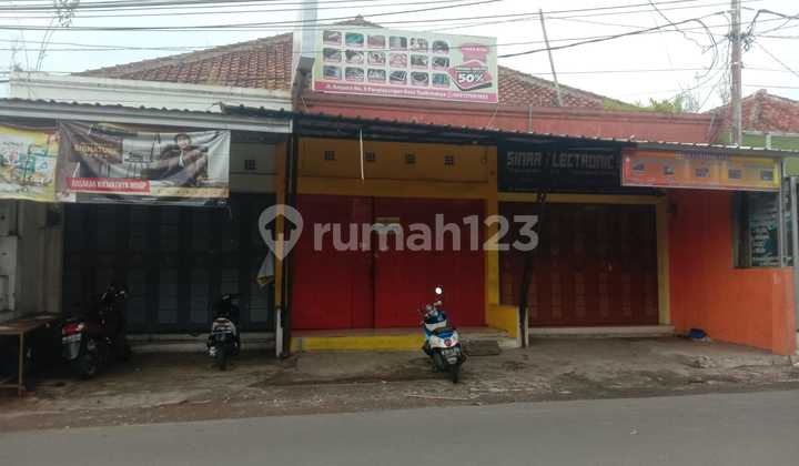Kontrakan Ruang Usaha Dijual Area Ramai 2 Jalur Kota Tasik Kontrakan Ruang Usaha Dijual Area Ramai 2 Jalur Kota Tasik