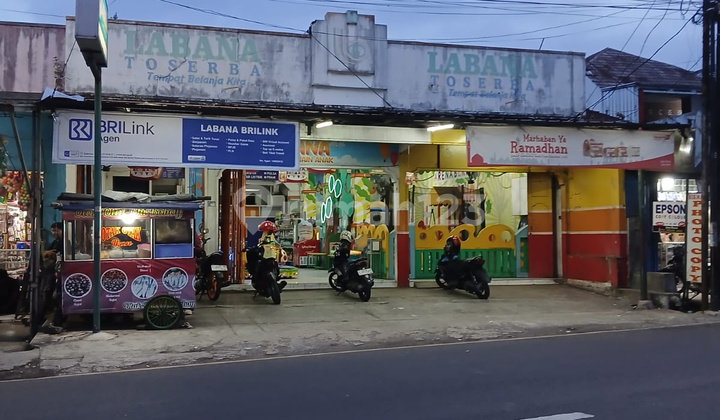 Commercial Space for Rent For Sale in a Busy Area of Tasik City Commercial Space for Rent For Sale in a Busy Area of Tasik City