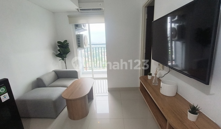 For Rent Daily or Monthly Modern Apartment in BSD with Complete Facilities Near KRL Cisauk For Rent Daily or Monthly Modern Apartment in BSD with Complete Facilities Near KRL Cisauk