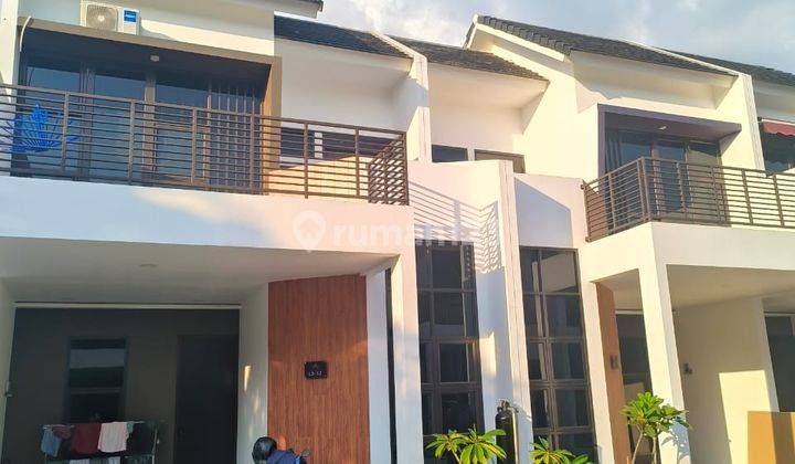 Rumah 2 Lantai Semi Furnished Bagus Shm - Sertifikat Hak Milik Di Jl. Aryana Karawaci Kab. Tangerang, Karawaci 1