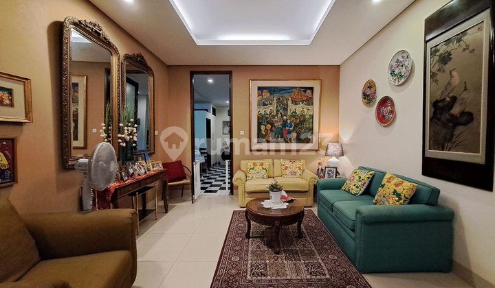 Classic Modern 2-Storey Hook House With Garden in Lebak Bulus 2