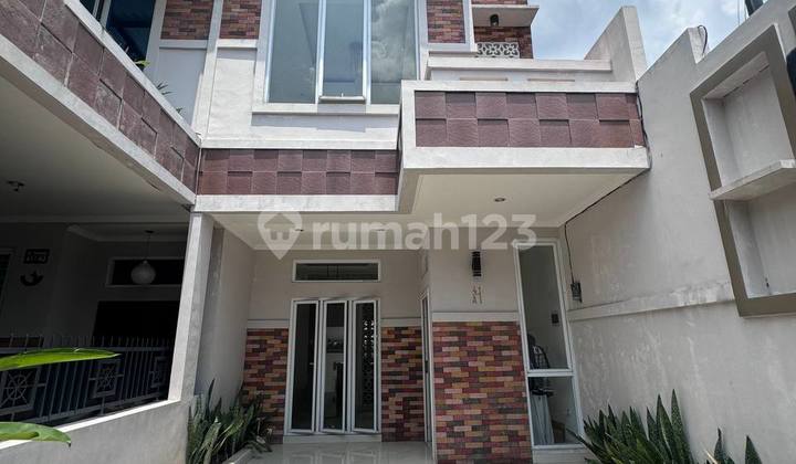 Rumah Baru 2 Lantai Di Komplek Elit Cinere