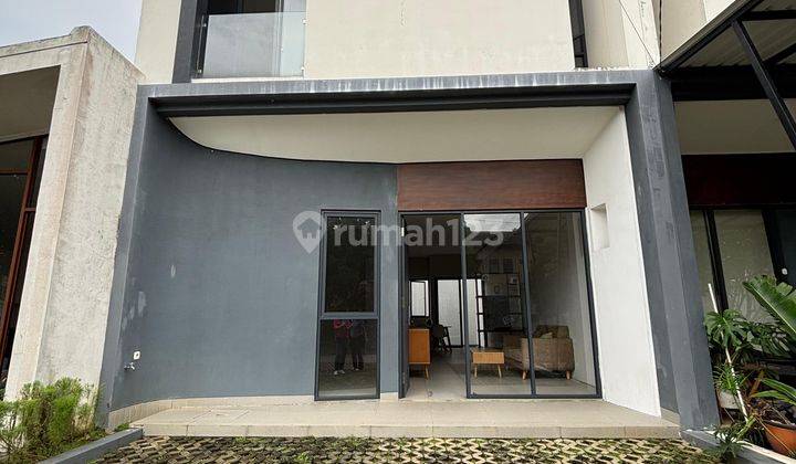 Rumah Modern Minimalist 2 Lantai Lokasi Dekat Tol 1