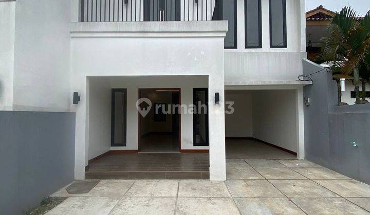 Rumah Minimalist Modern Terdepan Di Komplek Cinere 1