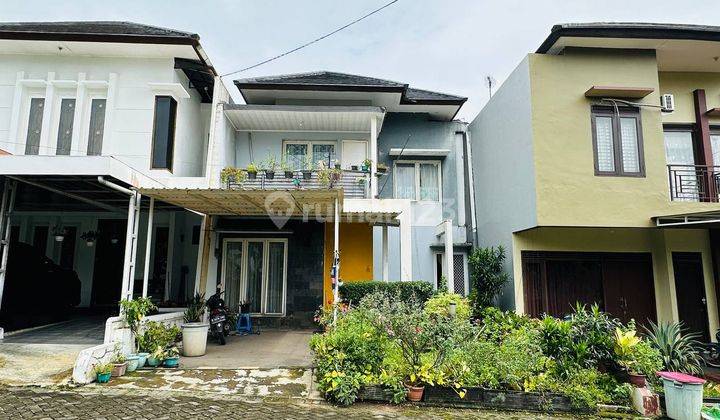 Rumah 2 Lantai Siap Huni Dengan Taman di Belakang Rumah di Cinere 1