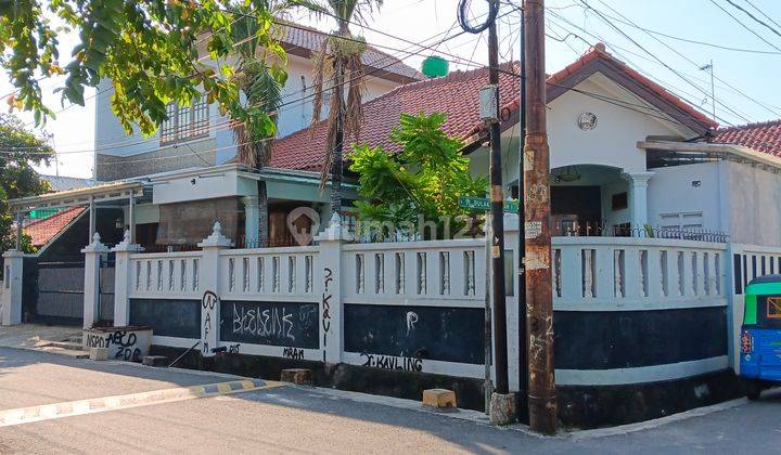 Dijual Rumah Ada Kolam Renang Di Klender Duren Sawit 1