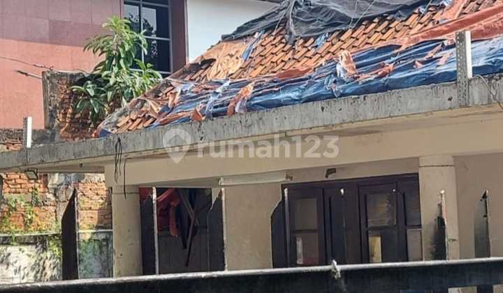 Disewakan Rumah Tua  Letak strategis Di Tanah Abang Jakarta Pusat 2