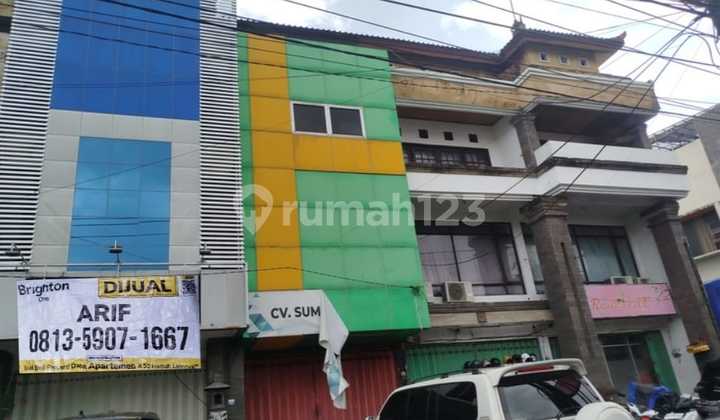 STRATEGIC!!! 3-Story Shophouse on Mahendradata Street, Denpasar 1