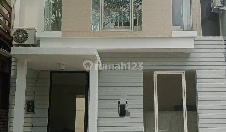 Dijual Rumah Furnish Di Northwest Citraland Surabaya 2