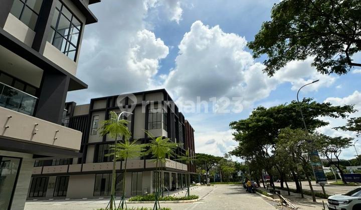 New 3-Storey Shop House in the Enchante Shop House Area Near Residential Cluster 2