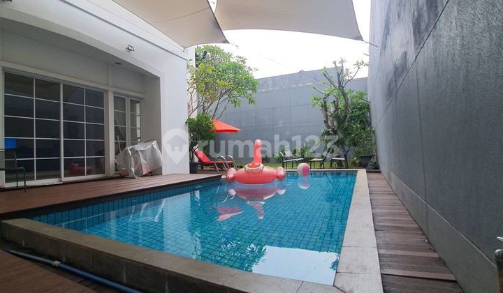 Rumah Mewah Kolam.renang Pribadi De Park Bsd