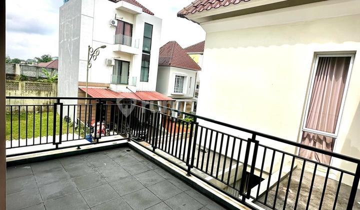 Rumah 2 Lantaidi Gading Serpong Fully-Furnished Siap Pakai