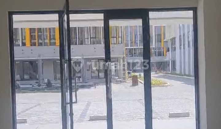 3-Storey Shophouse for Sale, The Loop, BSD. 2