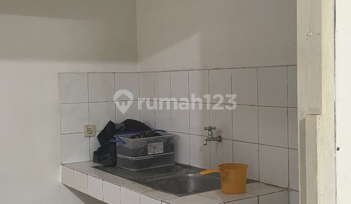 For Sale Senta Auto Parts Shop BSD, Tangerang Size 4.5x12 For Sale Senta Auto Parts Shop BSD, Tangerang Size 4.5x12