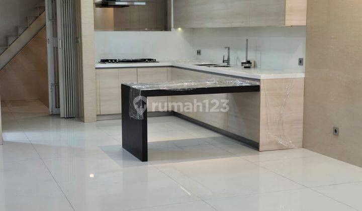 DISEWAKAN RUKO DI SETRASARI MALL SEBRANG LAMAMA 2