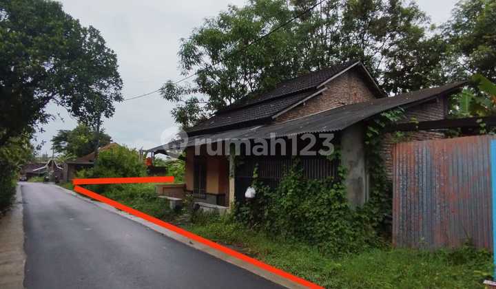 Tanah 798 Meter Persegi di Area Bangunjiwo, Kasihan, Bantul Tanah 798 Meter Persegi di Area Bangunjiwo, Kasihan, Bantul