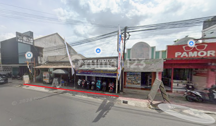 Bonus Land with Building for Sale on Jalan Monjali - Premium Location