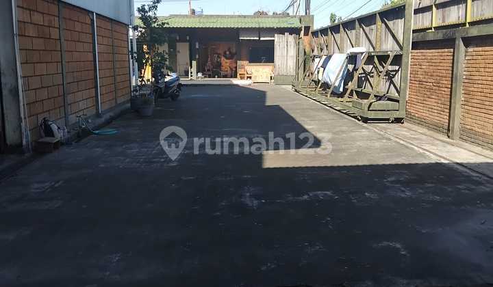 Spacious Land + Ready-to-Use Warehouse Location in Bangunjiwo, Kasihan, Bantul