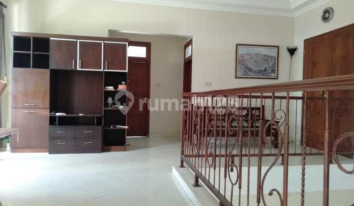 foto lainnya rumah tinggal 2 lantai dalam