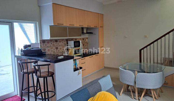 foto lainnya hunian full furnish dalam perum