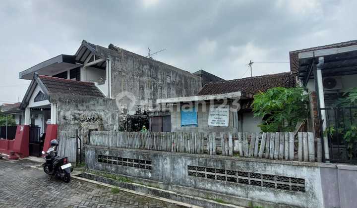 Tanah & Bangunan Lokasi Premium di Kawasan Babarsari - Depok Sleman Tanah & Bangunan Lokasi Premium di Kawasan Babarsari - Depok Sleman