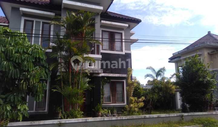 foto lainnya rumah tinggal 2 lantai dalam