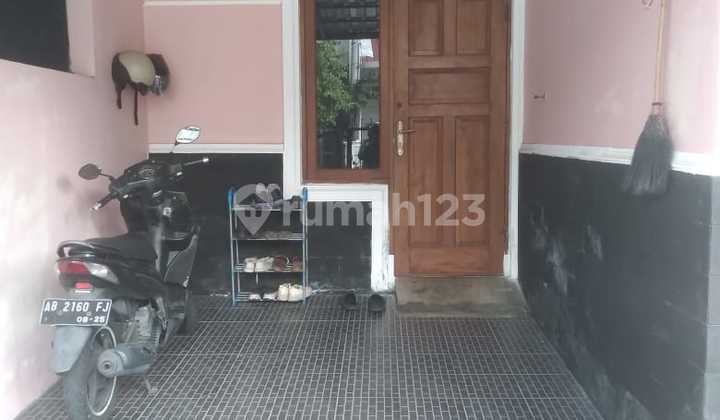 Residential House in Griya Tirtonirmolo Housing, Kasihan, Bantul 2