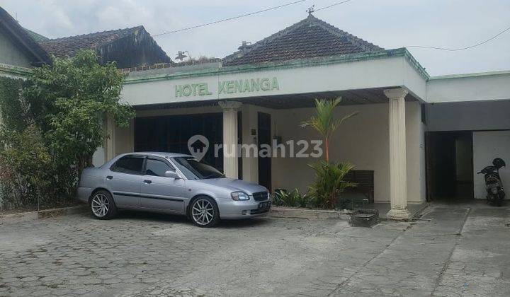 Hotel Aktif 16 Kamar Semi Furnish View Candi Prambanan  1