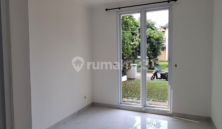 Rumah Bagus 2 lantai Siap HUNI di Kota Wisata LT 200 LB 160 NEGO