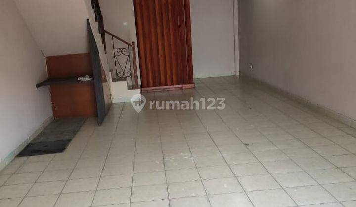 Ruko 2 Lantai Bagus Semi Furnished di Kota Wisata Cibubur
Ruko Sentra Eropa SEH/12, Cibubur 2