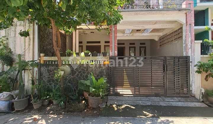 Rumah Dijual 2 LT, Billy Moon, Pd Kelapa Jaktim Dkt Tol Becakayu 2