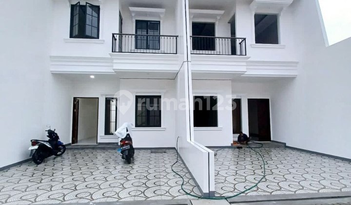 Dijual Rumah Baru Mewah Strategis Di Jatimakmur Pondok Gede.