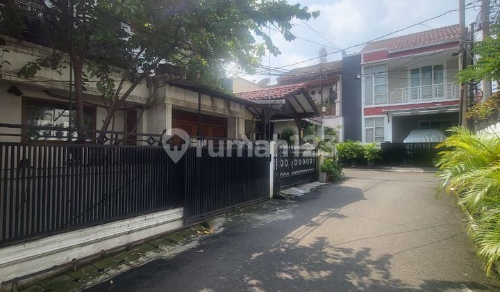 Dijual Rumah Lokasi Strategis Di Kebayoran Lama Jakarta Selatan 2