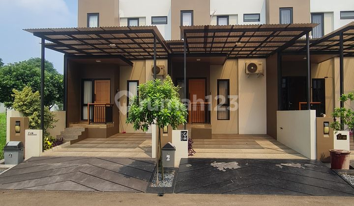 Classic Type Luxury Housing in Bekasi City Near West Bekasi Toll Road