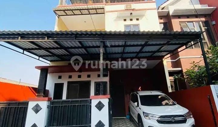 Rumah Murah 3 Lantai Kalisari Pasar Rebo Jaktim 1