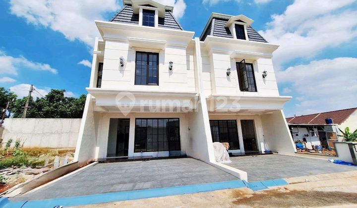 Rumah Mewah American Classic Premium Dekat Tol Jatibening Rumah Mewah American Classic Premium Dekat Tol Jatibening