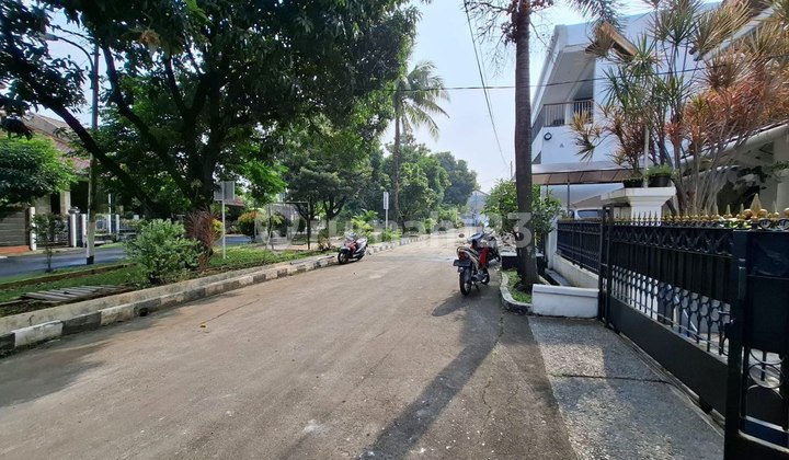 Rumah Siap Huni Luas Dalam Perumahan Jatiwaringin Dekat Tol & Lrt 2