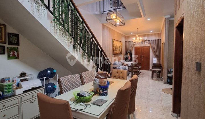 Rumah Dijual 2 Lt Semi Furnished Jatimulya Dkt Tol Bekasi Timur. Rumah Dijual 2 Lt Semi Furnished Jatimulya Dkt Tol Bekasi Timur.