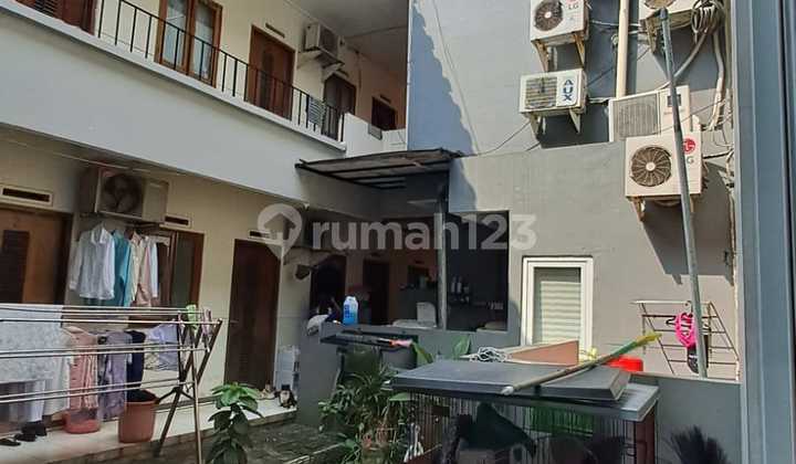 Rumah Kost 2 Lantai Bonus Rumah Utama Strategis Di Jaksel