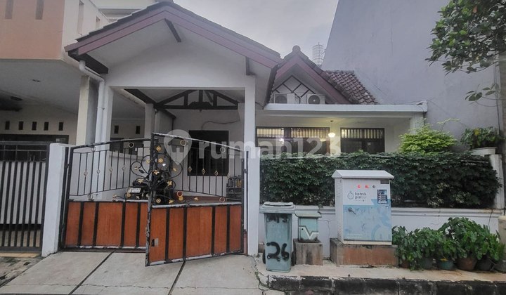 Rumah Asri Dan Bersih Di Taman Permata Cikunir