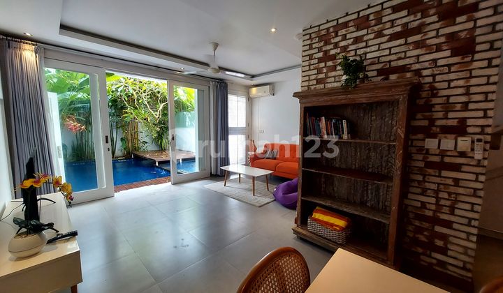 Leasehold Tropical Pool Villa 3 Bedrooms,Near Mertasari Beach