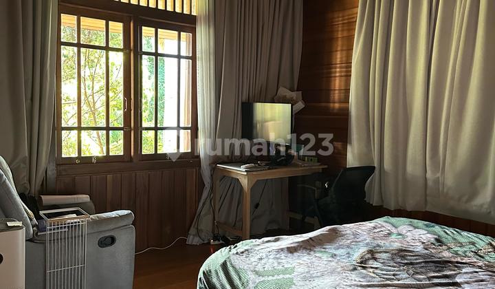 Dijual Rumah Lantai 2 Wooden House Central Berawa Jalan Semat Canggu Bali 2