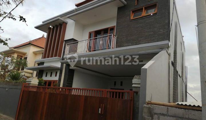 For Sale 3 Bedroom Villa in Tibubeneng Canggu Area For Sale 3 Bedroom Villa in Tibubeneng Canggu Area