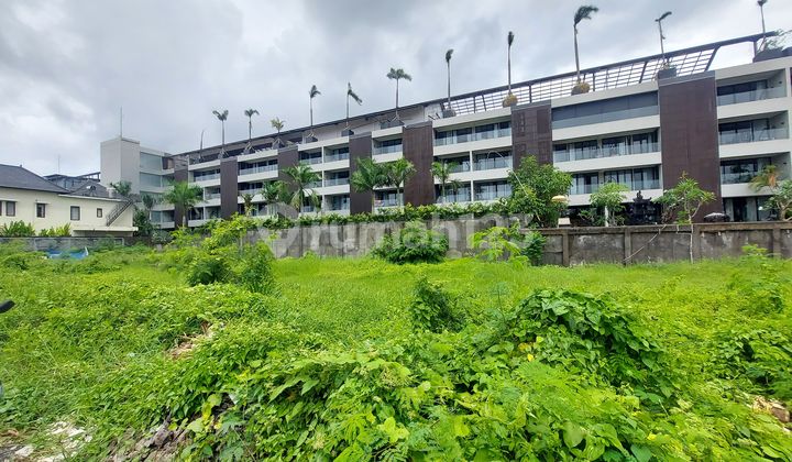 Land for Sale 3.30 Are in Bumbak Umalas Bali