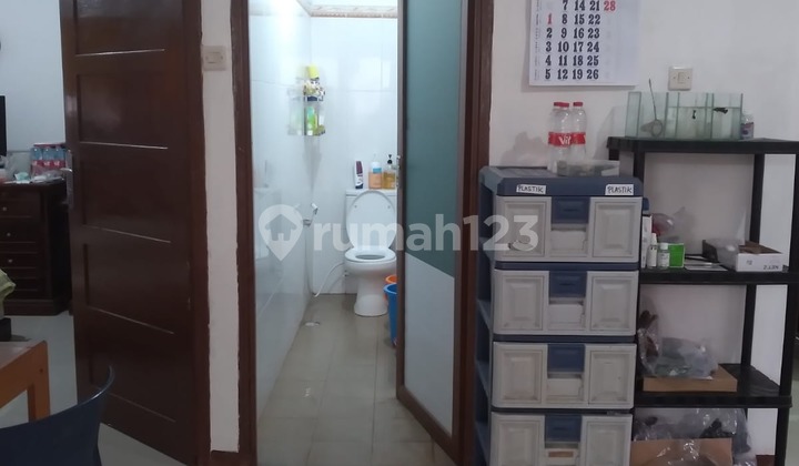 RUMAH ADA PAVILIUN UNTUK RUANG USAHA DI PAJAJARAN BANDUNG 2