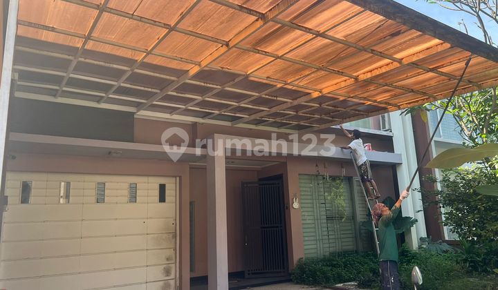 Dijual Rumah Singgasana Terawat Siap Huni Di Bandung 2
