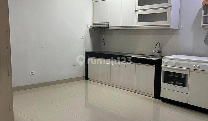 Dijual Rumah Holis Regency Siap Pakai Semi Furnished  1