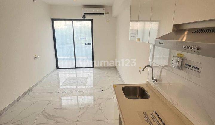 Apartemen Baru Dan Siap Huni 2 BR Sky House Alam Sutera Lantai Atas Semi Furnished 1