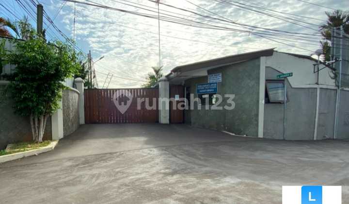 Dijual Rumah Mewah dan Nyaman Luas 882m2 Ada Private Pool, di Perumahan Teladan, Cipete, Jakarta Selatan  2