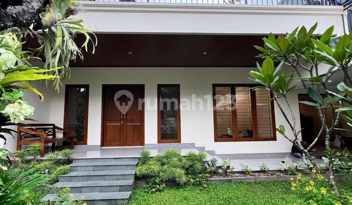 For Sale Best Deal!!! Luxury 2-Storey House Area 650M2 in Lebak Bulus, South Jakarta 2